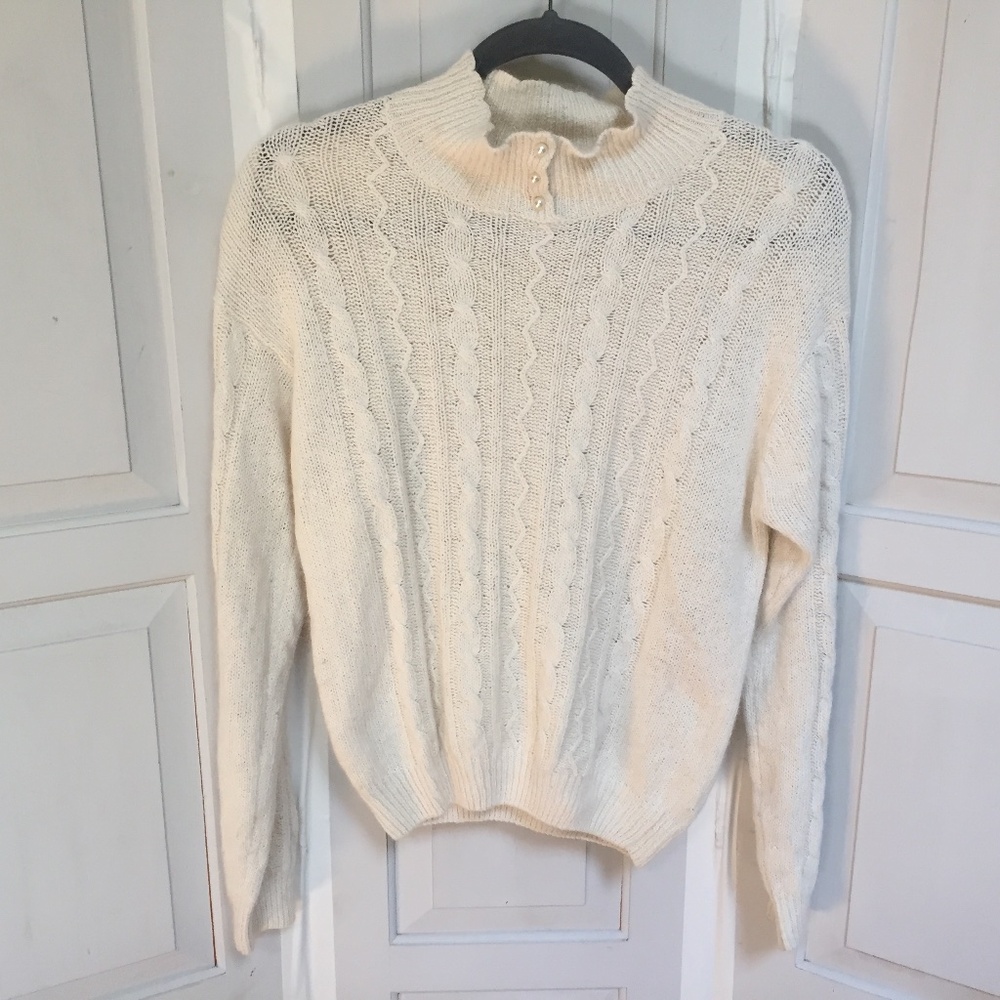 C.S.L. VIntage Cream Cable Knit Silk Blend Turtleneck Sweater
